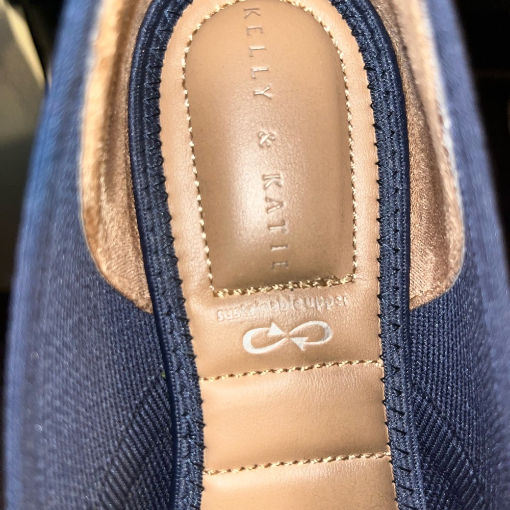 Kelly & Katie Flat shoes Size 8 1/2 blue loafers jayde - Picture 2 of 4